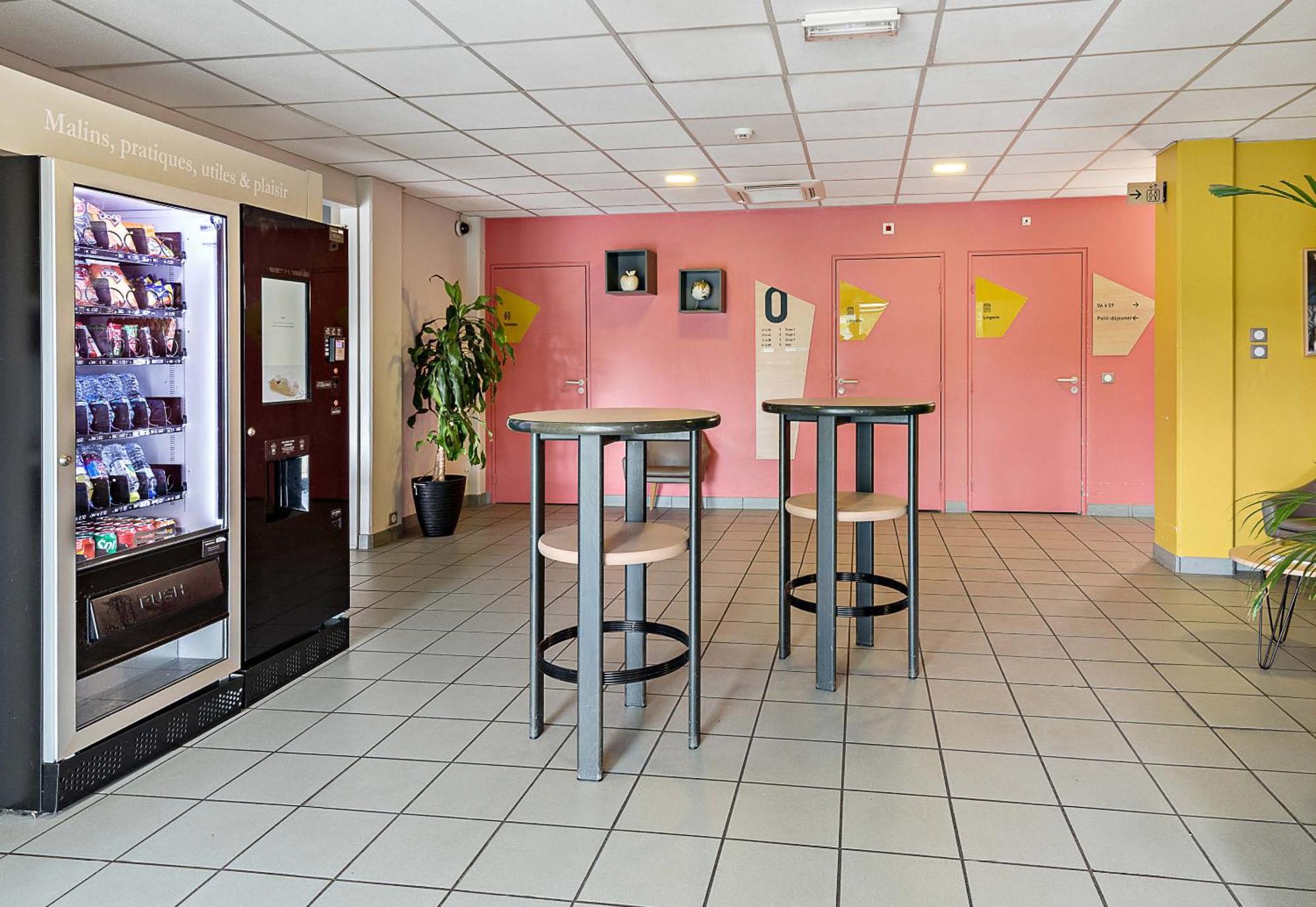 B&B Hotel Rouen Saint-Étienne-du-Rouvray Eksteriør billede